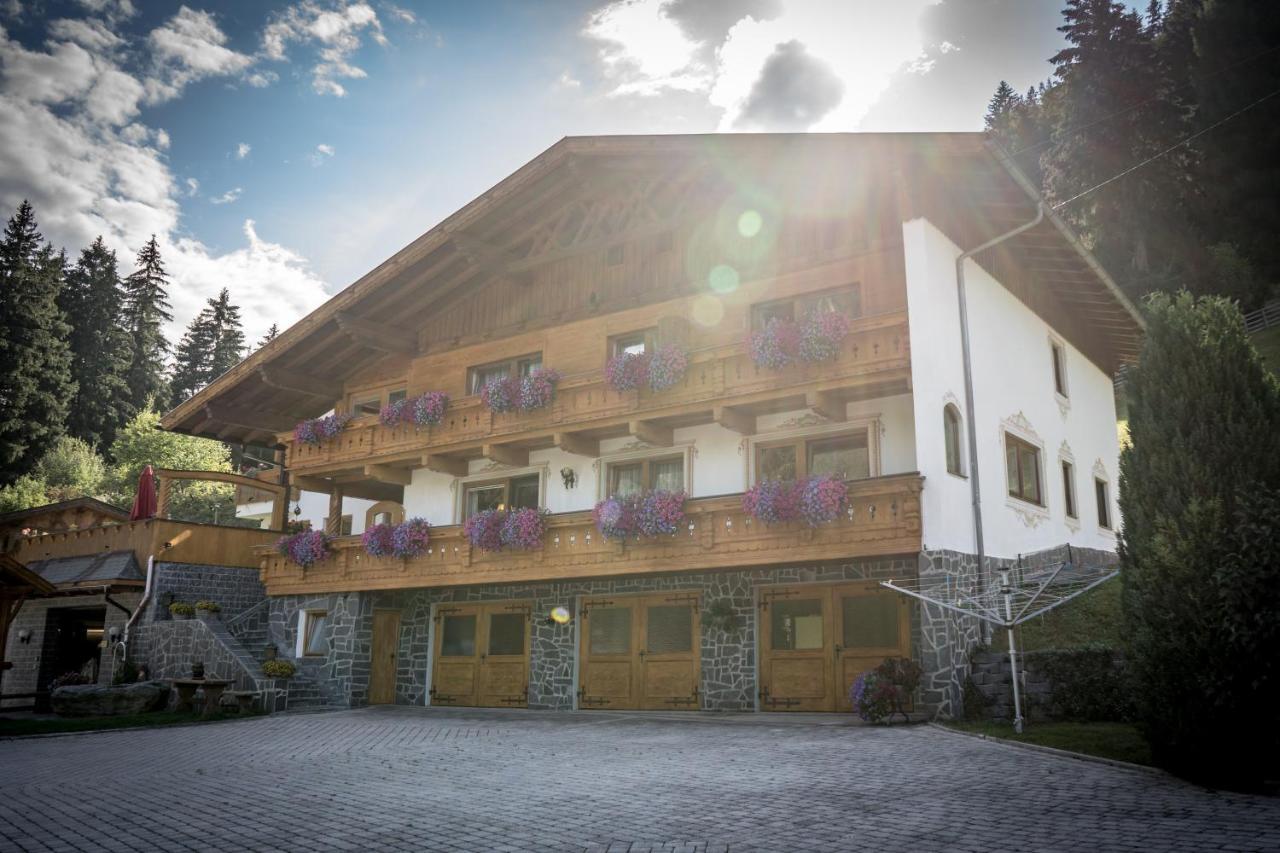 Landhaus Maria Нойштіфт-ім-Штубайталь Екстер'єр фото